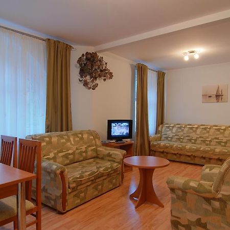 شكلارسكا بوريبا Apartamenty Carmen الغرفة الصورة